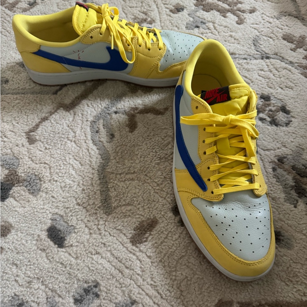 Travis Scott x Nike Jordan 1 Low Retro OG Canary
